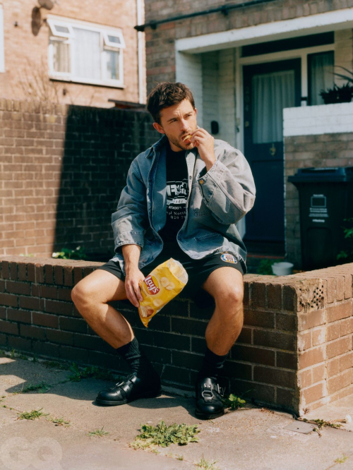 Jonathan Bailey for GQ profile, 2025 6