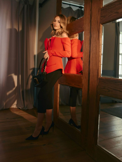 Julia Butters Stylish Photoshoot July 2025 2