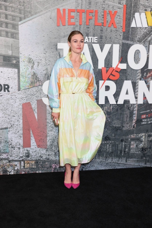 Julia Stiles at MSG Boxing Match, July 2025