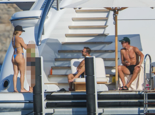 Kate Hudson in blue bikini on yacht Ibiza, July 2025 2