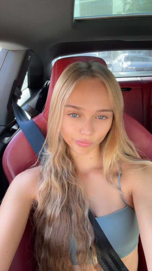 Kyla Dodds in new Instagram gallery, July 2025 17