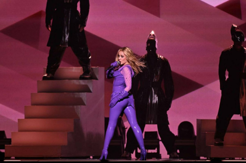 Kylie Minogue performs at Accor Arena Paris, June 2025 3