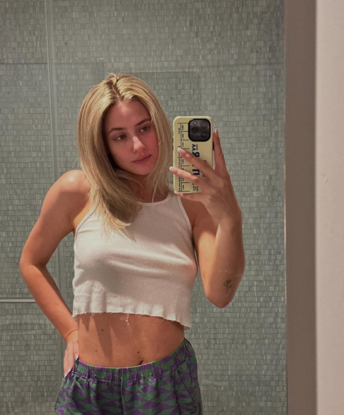 Lili Reinhart Trendy Instagram Post July 2025