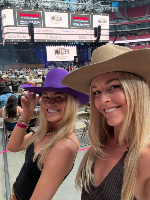 Lindsey Vonn shares athletic Instagram photos, July 2024 5