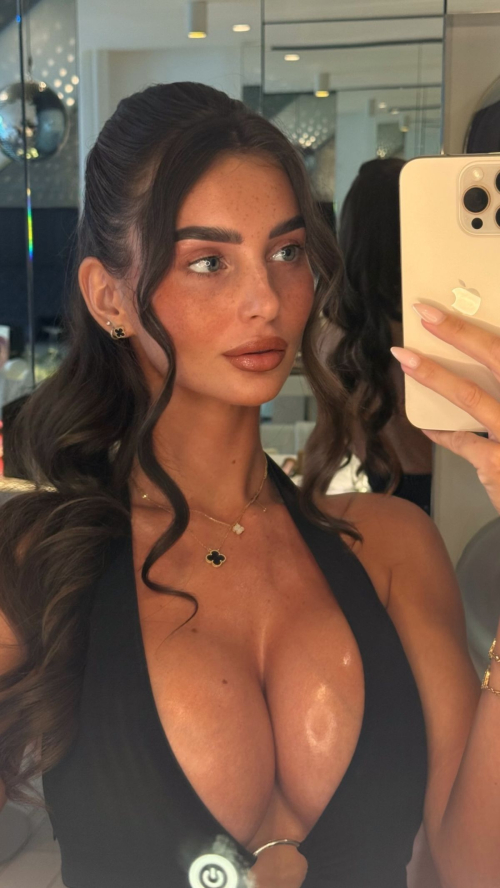 Maddy Cheary Instagram Photos and Videos, July 2025 2