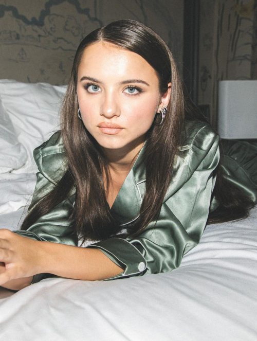 Madeleine McGraw at Summertime Photoshoot, June 2025 8
