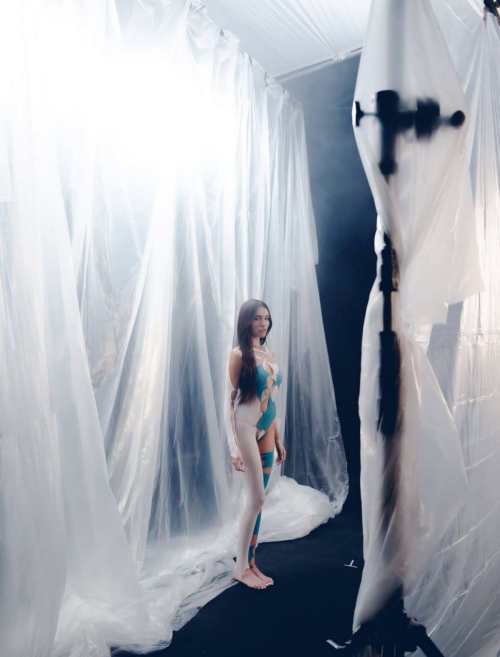 Madison Beer Promo Shoot for New Release July 2025 3