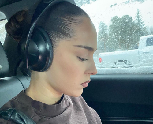Maeta Stunning Instagram Uploads, July 2025 5