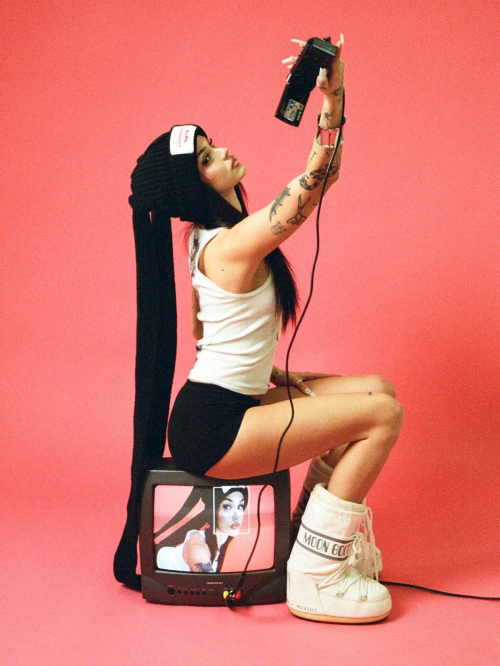 Maggie Lindemann Cool Instagram Snaps, July 2025 8