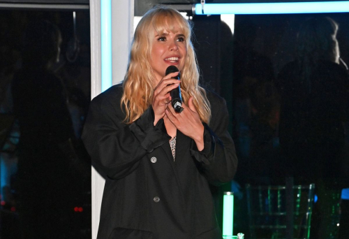 Paloma Faith at Sunset Concert in London, July 2025 8