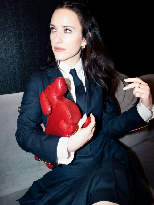 Rachel Brosnahan Stylish Instagram Pics July 2025 6