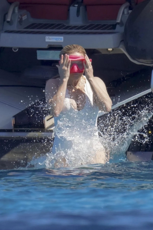 Reese Witherspoon in Swimsuit on Yacht, July 2025 3
