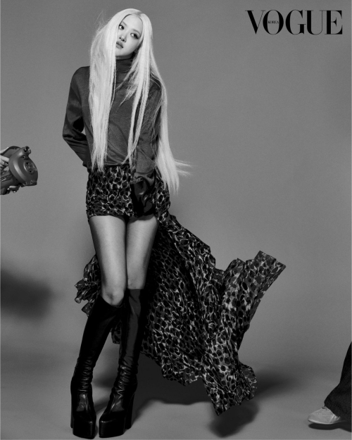 Rose captivates in Vogue Korea editorial, August 2025 7