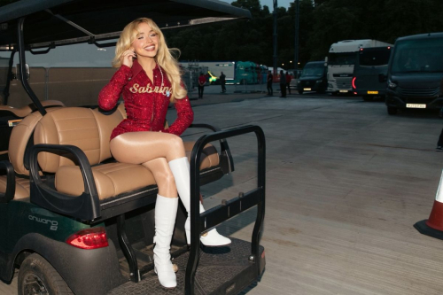 Sabrina Carpenter stylish photoshoot, July 2025 1