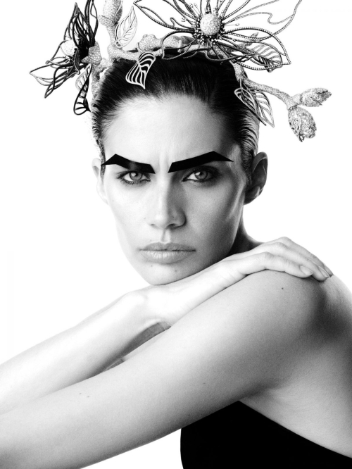 Sara Sampaio stuns in V Magazine shoot, Summer 2025 5