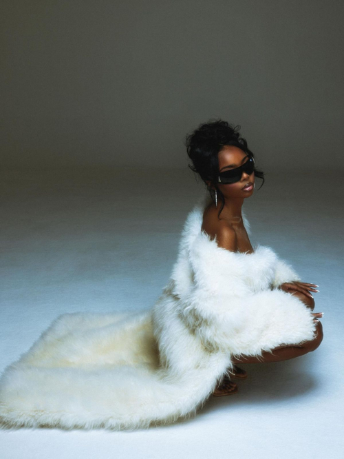 Skai Jackson Captivating Photoshoot Look, July 2025 1