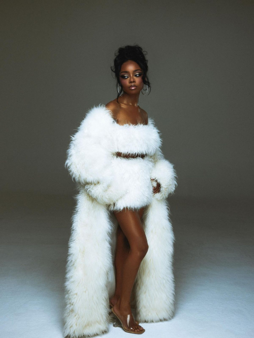 Skai Jackson Captivating Photoshoot Look, July 2025 3