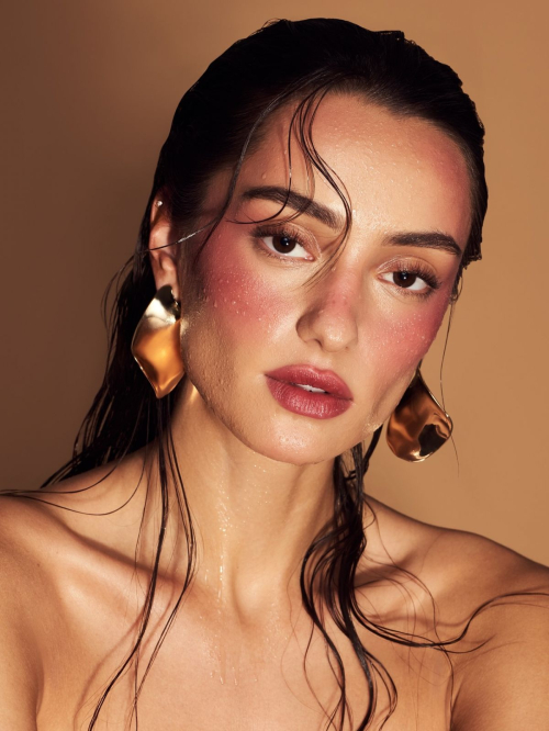Sonya Starzhynska Instagram Style July 2025 3