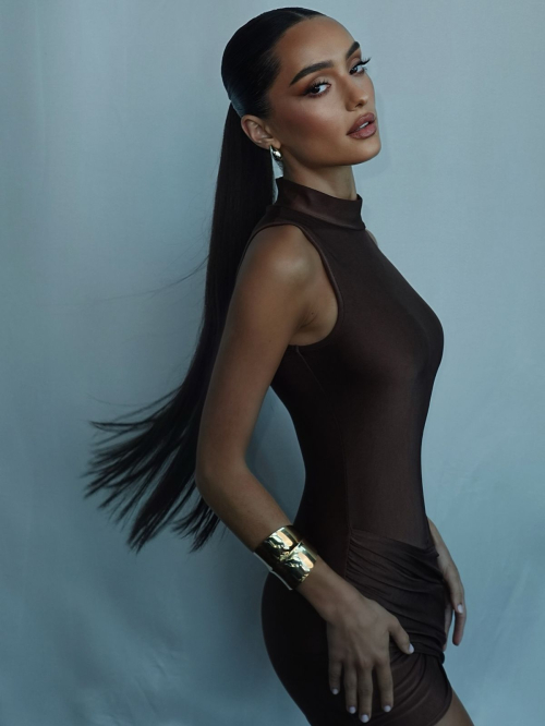 Sonya Starzhynska Instagram Style Pics, July 2025 6