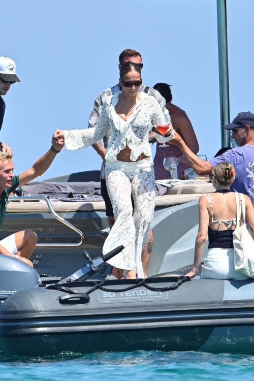 Tate McRae in Bikini on Yacht in St. Tropez, July 2025 9