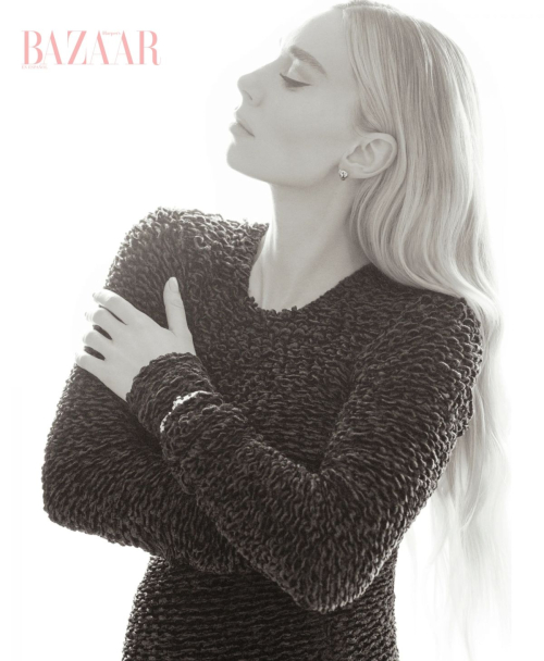 Vanessa Kirby for Harper’s Bazaar Mexico, August 2025 3