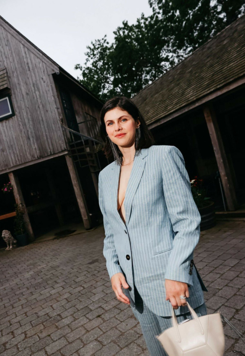 Alexandra Daddario at Brunello dinner, July 2025 4