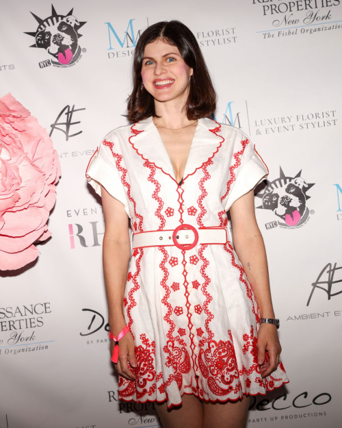 Alexandra Daddario Second Chance Rescue Gala Hamptons, August 2025 1