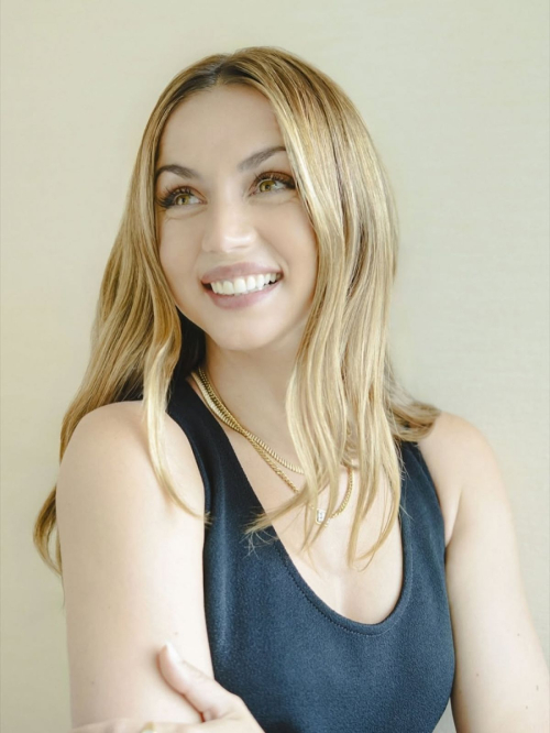 Ana de Armas stuns in Instagram photos, August 2025