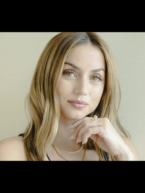 Ana de Armas stuns in Instagram photos, August 2025 2