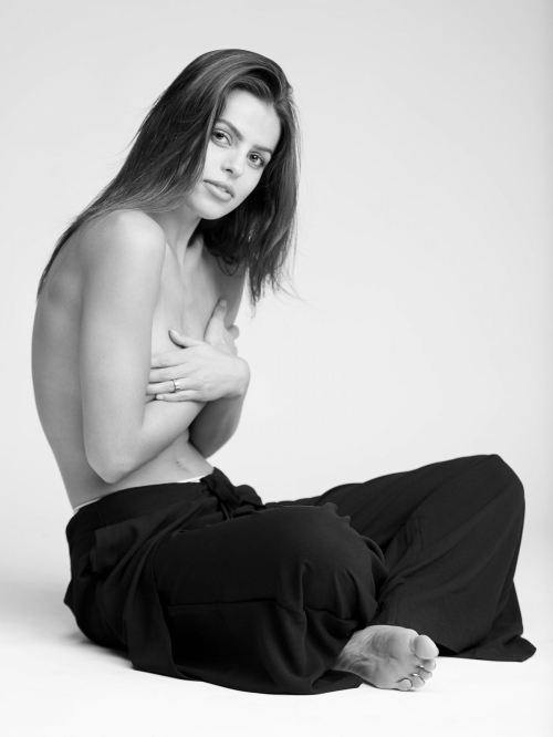 Brooks Nader at a Photoshoot, July 2025 38
