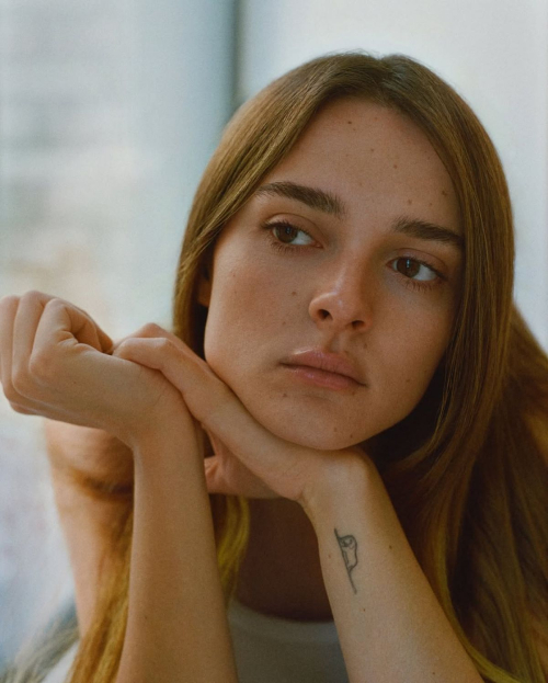Charlotte Lawrence for Paper Magazine, August 2025 2