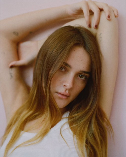 Charlotte Lawrence for Paper Magazine, August 2025 4