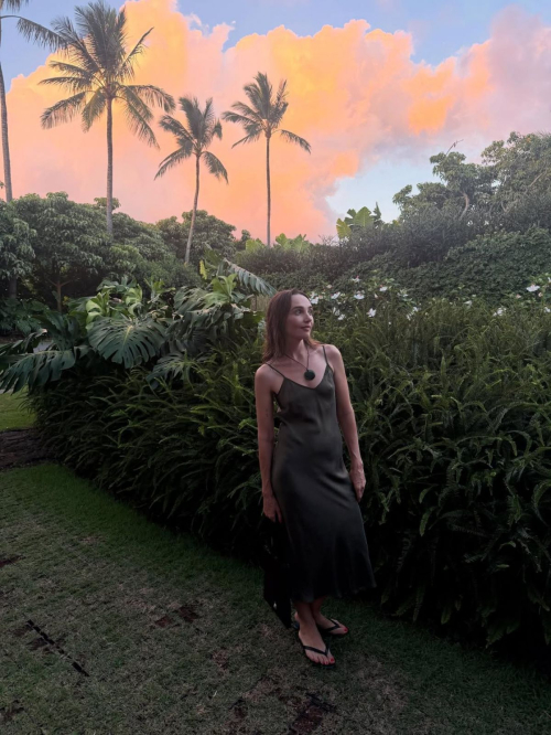 Chloe Fineman Instagram photos, Aug 2025 1