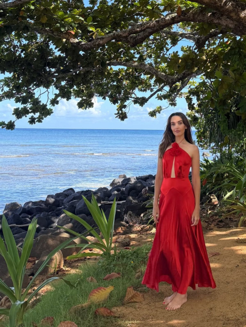 Chloe Fineman Instagram photos, Aug 2025 3