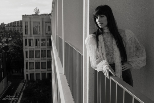 Dakota Johnson Hollywood Authentic, August 2025 1