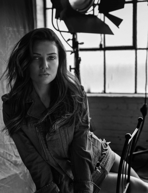 Danielle Campbell Flaunt Magazine Shoot, August 2025 1