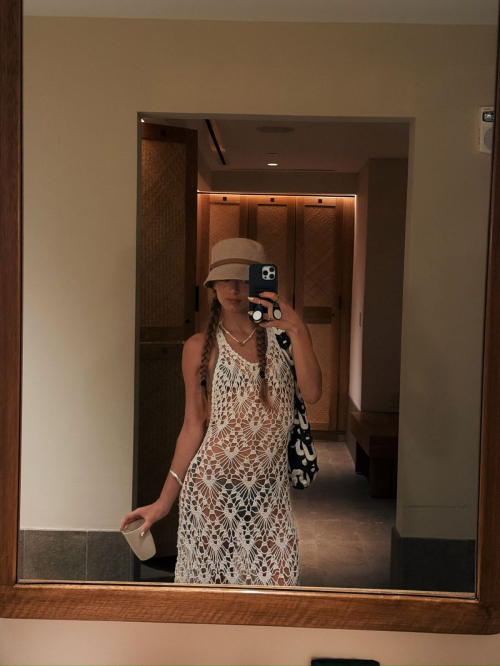 Dixie D’Amelio shares Instagram photos, August 2025 3