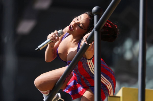 Doja Cat Performs FIFA Club World Cup Halftime, July 2025