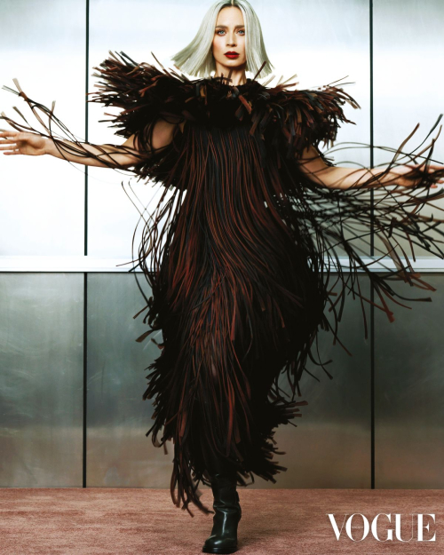 Emily Blunt elegant in Vogue Hong Kong, August 2025 4