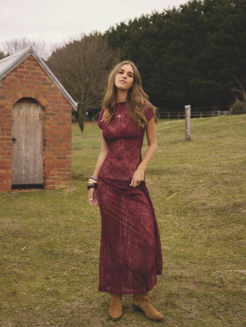 Emily Feld for Aralina clothing 2025 24