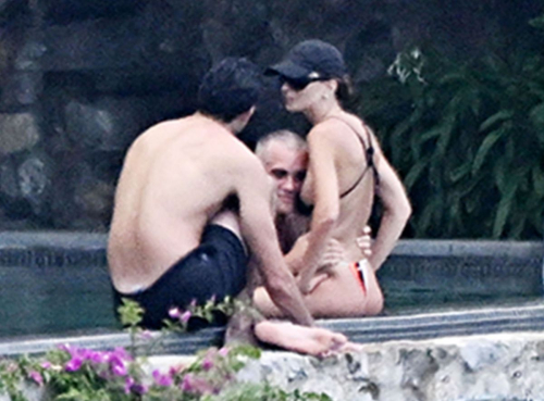 Emily Ratajkowski in Bikini at Amalfi Coast, August 2025 1
