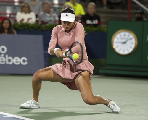 Emma Raducanu at WTA 1000 Montreal, August 2025 6