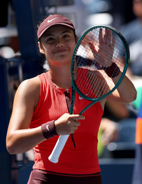 Emma Raducanu defeats Janice Tjen at US Open NY, August 2025 3