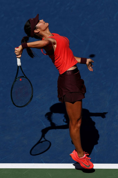 Emma Raducanu defeats Janice Tjen at US Open NY, August 2025 6