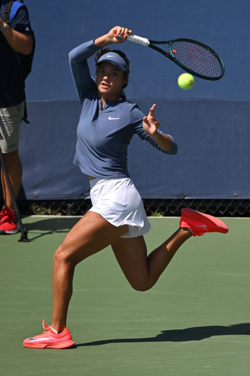 Emma Raducanu practices at US Open New York, August 2025 6