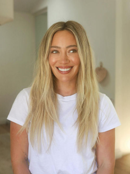 Hilary Duff posts Instagram photos, August 2025