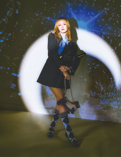 Iris Apatow Flaunt Magazine Shoot, June 2025 1