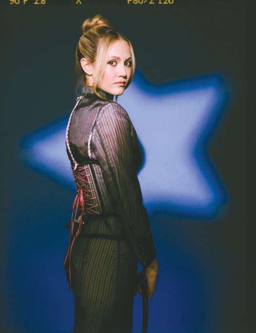 Iris Apatow Flaunt Magazine Shoot, June 2025 7