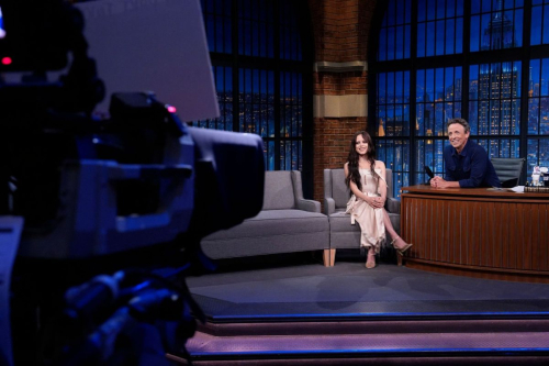 Jenna Ortega on Late Night with Seth Meyers 4