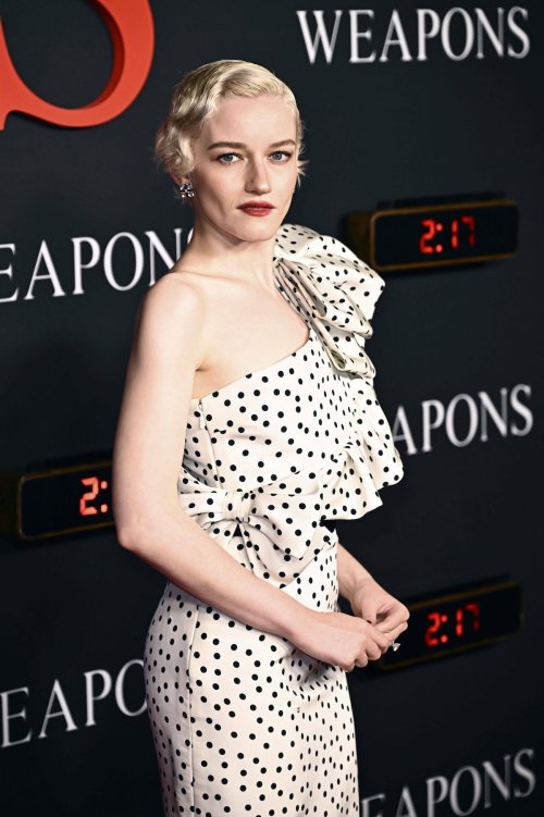 Julia Garner at Weapons world premiere, July 2025 4